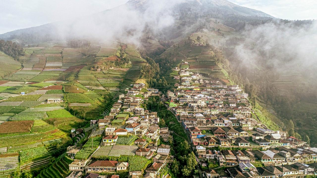 Indonesia's Hidden Gem: Nepal van Java - A Majestic Mountain Village